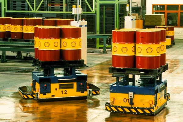 无刷电机过热对 AGV（自动导引车）的性能影响及应对策略